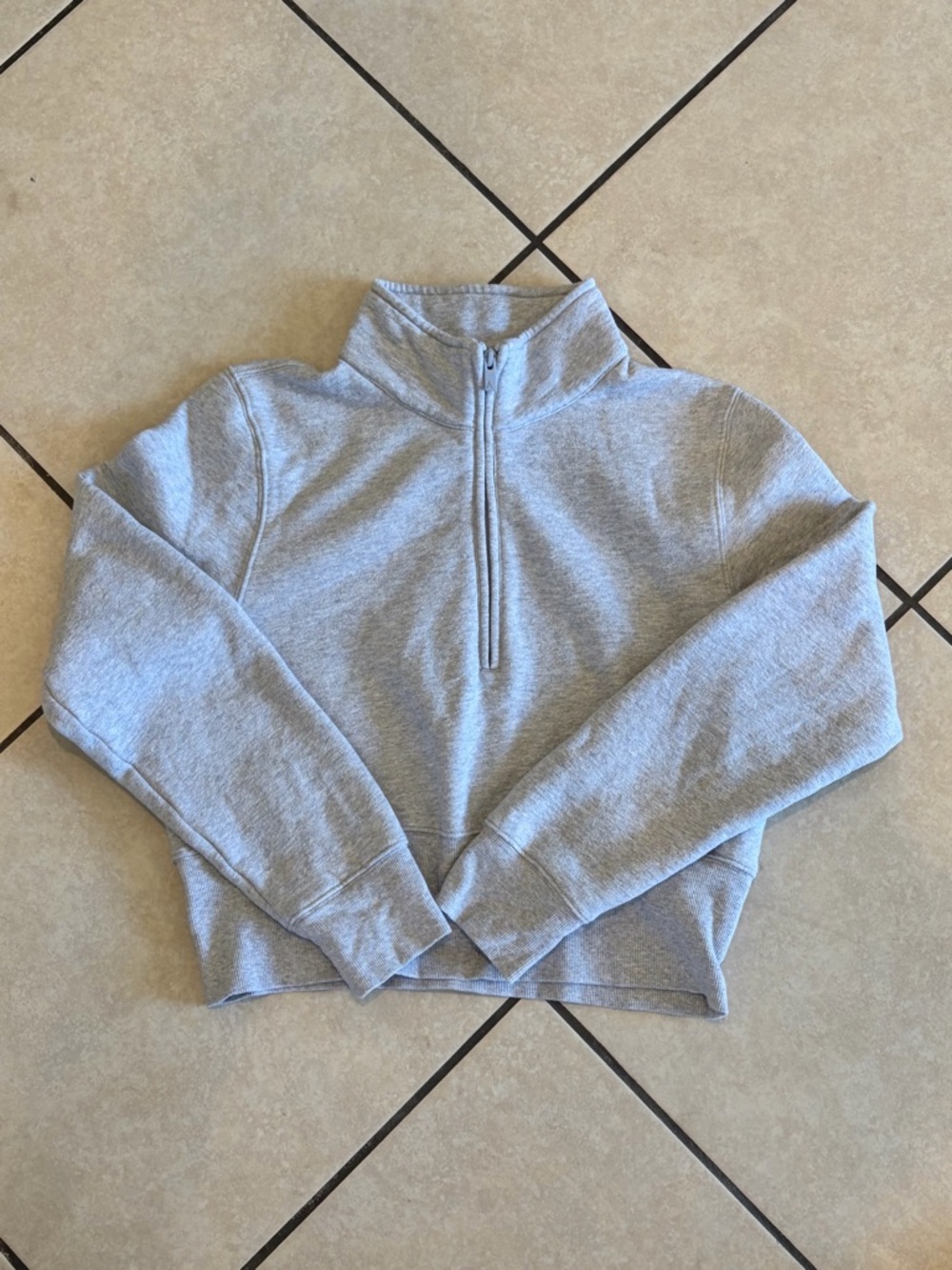 aritzia “cozy fleece snug hi-rib 1/2 zip sweatshirt” in heather chrome